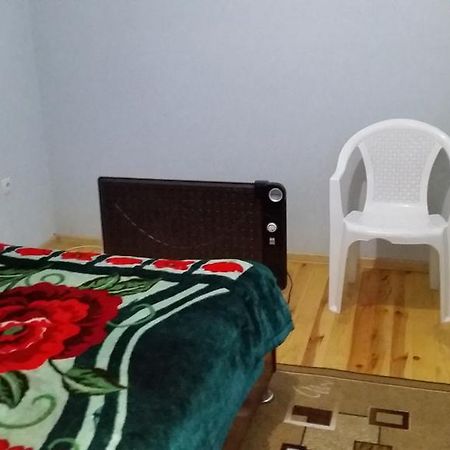 Dusti Apartamento Khujand Exterior foto