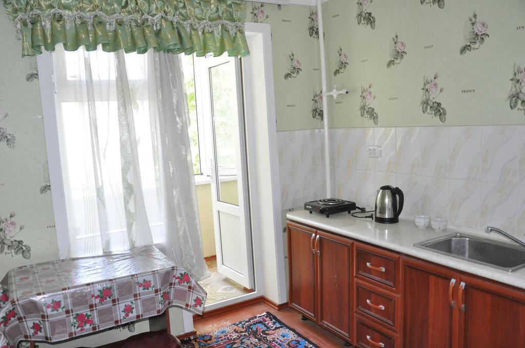 Dusti Apartamento Khujand Habitación foto